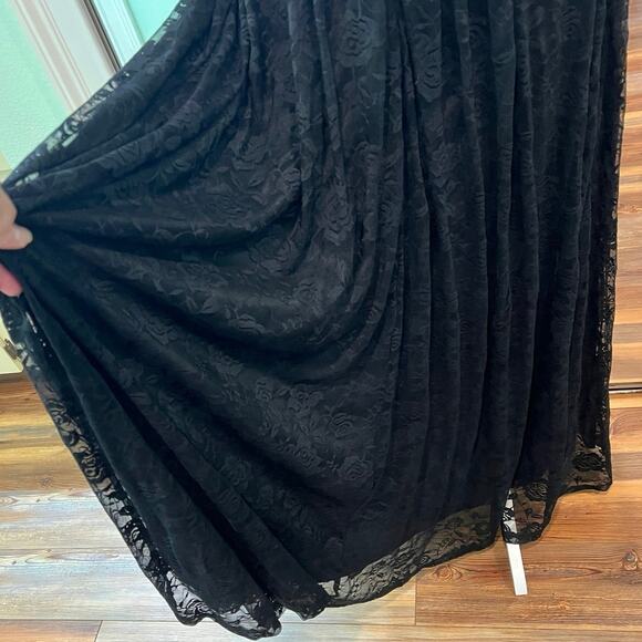 Black gothic Sz S formal dress Prom wedding graduation Lace over poly satin. - Picture 6 of 9